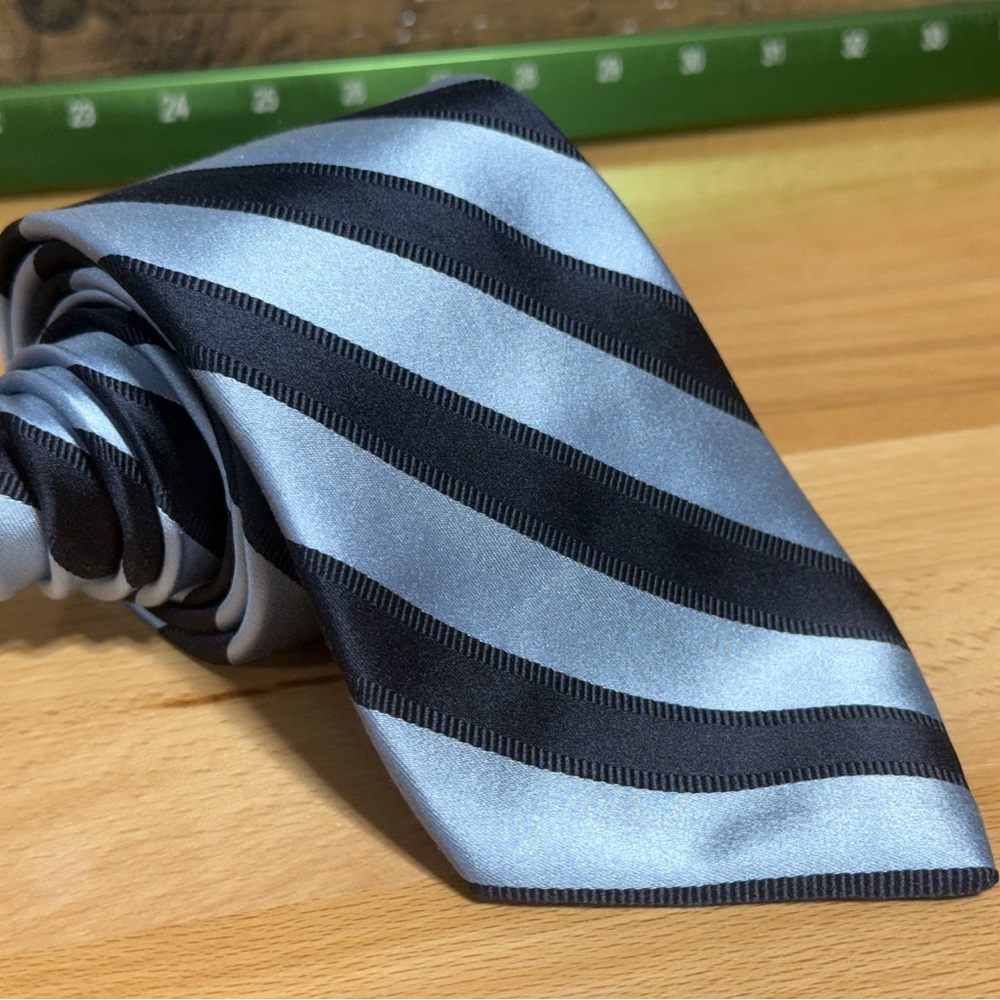 NEW- Tommy Hilfiger dark blue with light blue Striped Tie